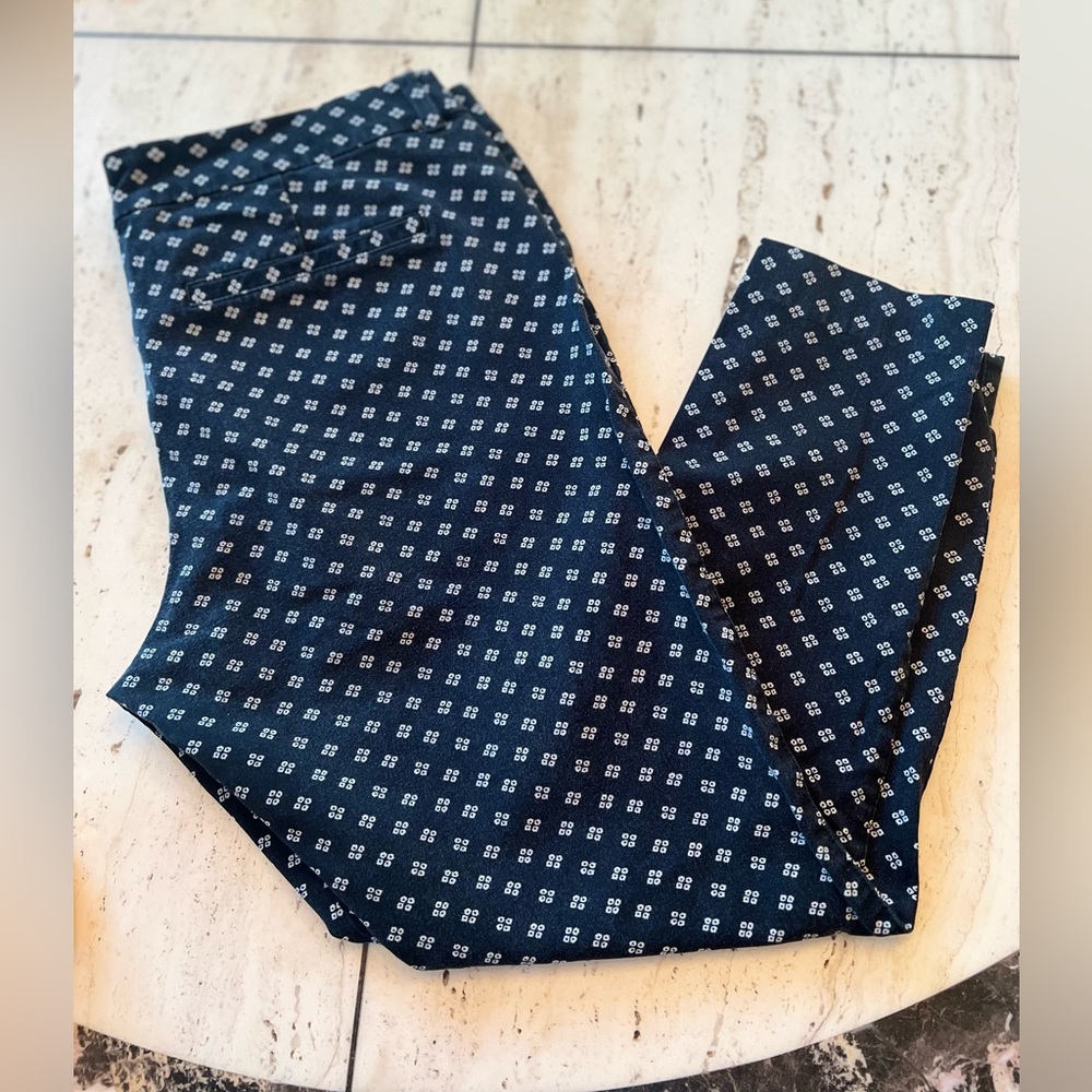 Old Navy Black and White Patterned Apparel